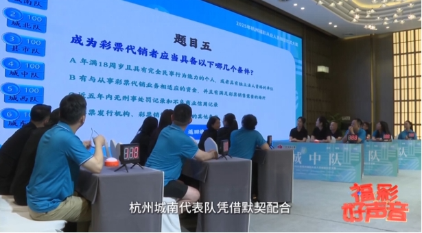 831595